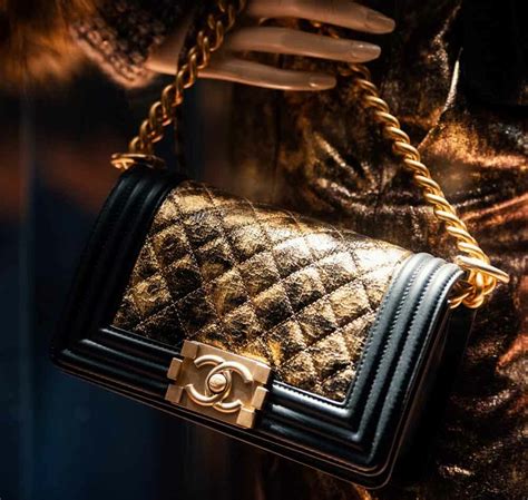 chanel bag worldwide price|why is Chanel so expensive.